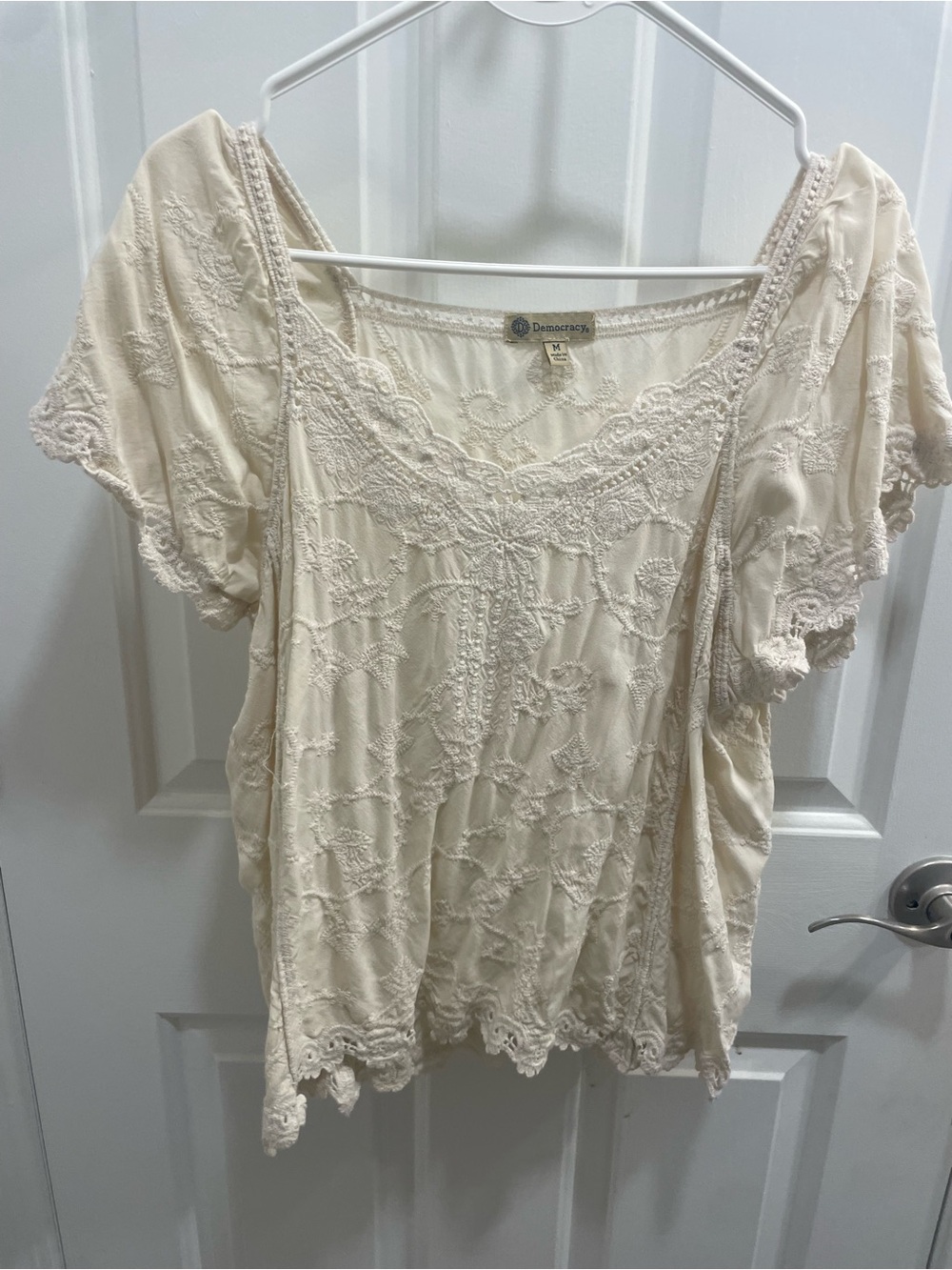 Lace-Trim Ivory Short Sleeve Top